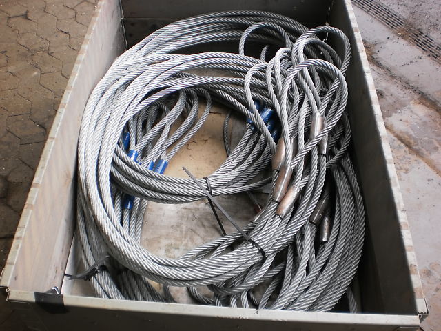 839&nbsp;-&nbsp;WIRE STRAP - WIRE STRAPS